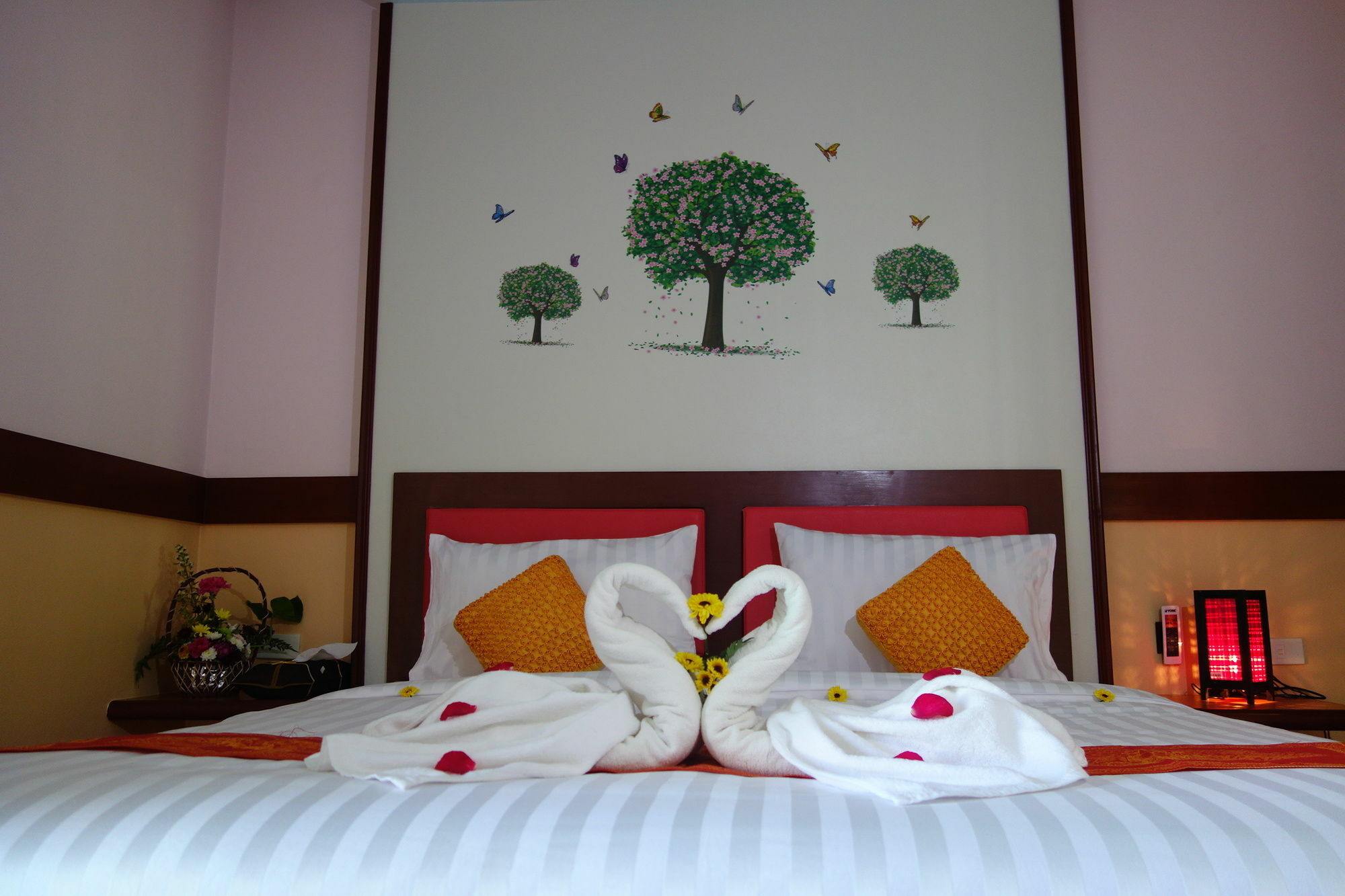 Airport Phuket Garden Resort Таланг Экстерьер фото